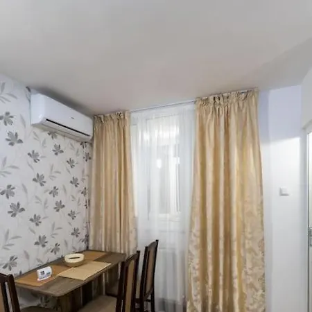 Luxury Radox Apartment Park 1 Bz Buzău Exterior photo